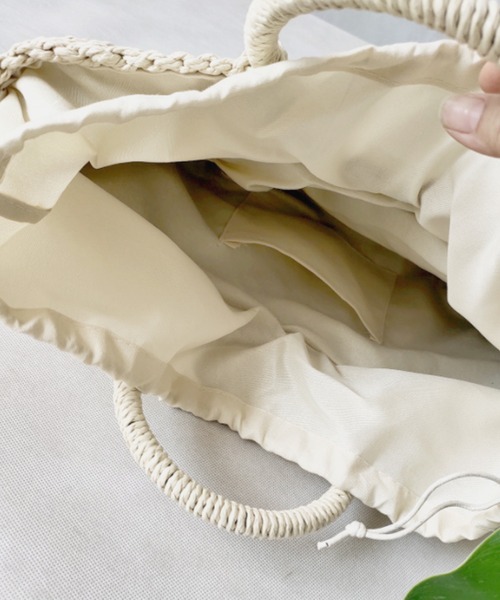 florist（フローリスト）の「シンプルなサークル型かごバッグ（かごバッグ・レディース・ダークベージュ/ベージュ・FREE）」の5枚目の写真