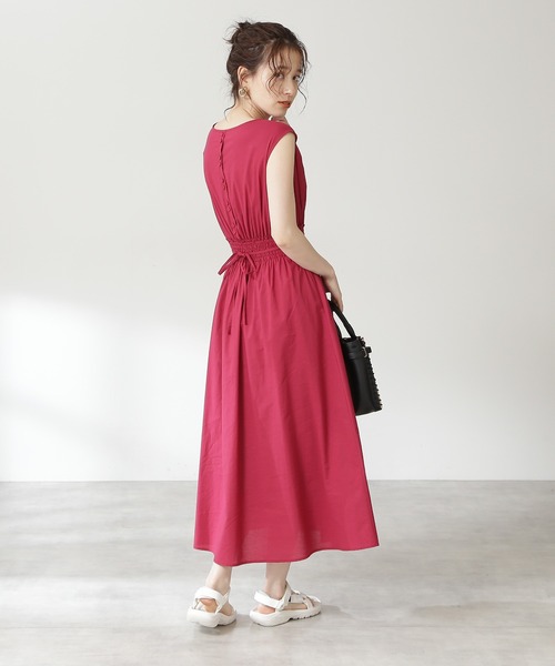 N.(N. Natural Beauty Basic)(エヌエヌナチュラルビューティーベーシック)の「【S Size Line】◆コットンローンバックボタンワンピース(ワンピース・レディース・ブラック/ブラウン/レッド/ブルー・SMALL/MEDIUM)」の20枚目の写真