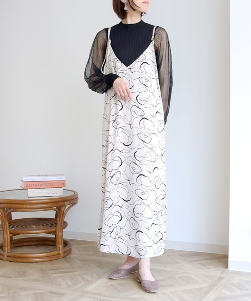 HER CLOSET（ハークローゼット）の「【shemoshelly】袖シアーロングスリーブニット（ニット/セーター・レディース・ホワイト/ブラック・M）」の6枚目の写真