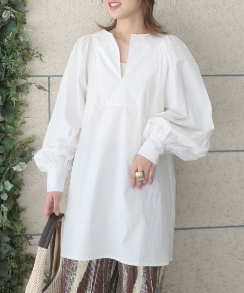 CORNERS（コーナーズ）の「ボリュームスリーブカフタンブラウス（シャツ/ブラウス・レディース・ホワイト/ブラック/グレイッシュベージュ/ボルドー/ダークオレンジ・M）」の7枚目の写真