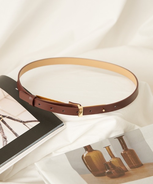 COLONY 2139（コロニートゥーワンスリーナイン）の「リアルレザーメタルプレート細ベルト（ベルト・レディース・ホワイト/ブラック/ブラウン・FREE）」の3枚目の写真