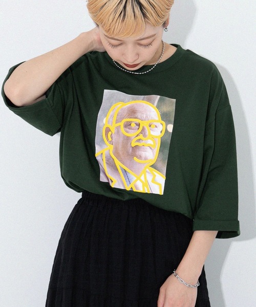 kutir(クティール)の「アソートプリントTシャツ(Tシャツ/カットソー・レディース・チャコールグレー/オフホワイト/イエロー/オレンジ/グリーン/ダークグレー/オートミール・FREE)」の1枚目の写真