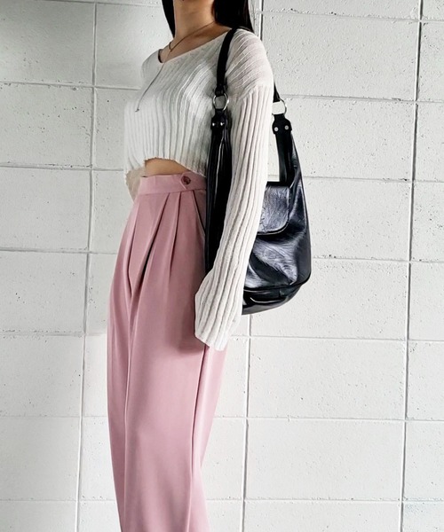 me+em select(ミームセレクト)の「センタープレスカラーワイドタックスラックス(スラックス・レディース・ブラック/グレー/ピンク/ブルー・SMALL/MEDIUM)」の5枚目の写真