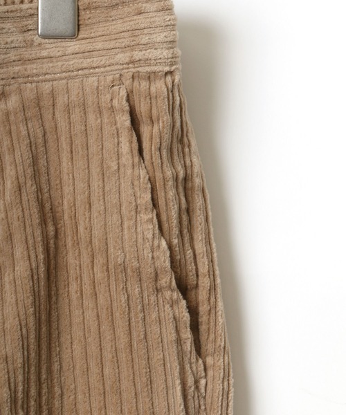 Dickies(ディッキーズ)の「Dickies/ディッキーズ コーデュロイ ワイドテーパード イージーパンツ/シェフパンツ(その他パンツ・メンズ・ブラック/ベージュ/カーキ/ブラウン・M/L/XL)」の12枚目の写真