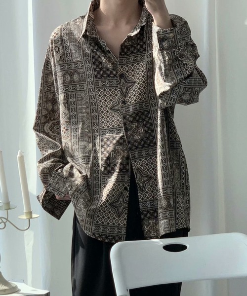 MGV(エムジーヴィー)の「ヴィンテージプリントオーバーサイズLSシャツ(シャツ/ブラウス・メンズ・ブラック×ホワイト/ベージュ×ブラック/ブラウン/ブラック系その他/ベージュ・LARGE/MEDIUM/X-LARGE)」の10枚目の写真