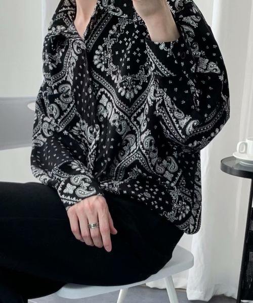 MGV(エムジーヴィー)の「ヴィンテージプリントオーバーサイズLSシャツ(シャツ/ブラウス・メンズ・ブラック×ホワイト/ベージュ×ブラック/ブラウン/ブラック系その他/ベージュ・LARGE/MEDIUM/X-LARGE)」の13枚目の写真