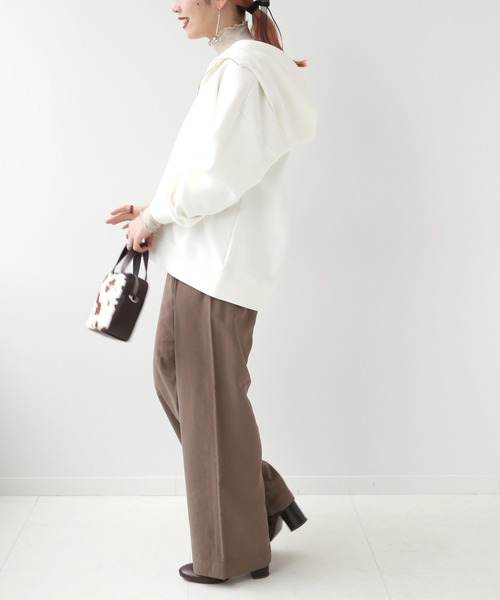 Simplicite（サンプリシテ）の「ダンボールハーフジップ フードプルオーバー◆（パーカー・レディース・グリーン/ホワイト/ネイビー・FREE）」の14枚目の写真