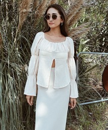 フロントスリットギャザーブラウス