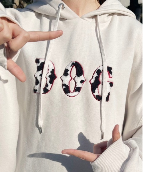 PairPair（ペアペア）の「ロゴBIGフーディー(ユニセックス)（パーカー・レディース・カーキ/アイボリー/グレイッシュブルー・FREE）」の2枚目の写真