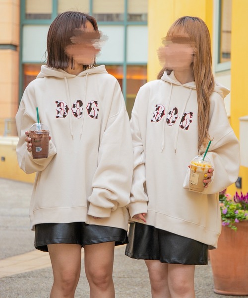 PairPair（ペアペア）の「ロゴBIGフーディー(ユニセックス)（パーカー・レディース・カーキ/アイボリー/グレイッシュブルー・FREE）」の6枚目の写真