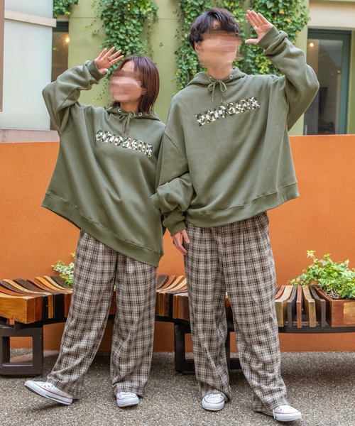 PairPair（ペアペア）の「ロゴBIGフーディー(ユニセックス)（パーカー・レディース・カーキ/アイボリー/グレイッシュブルー・FREE）」の15枚目の写真