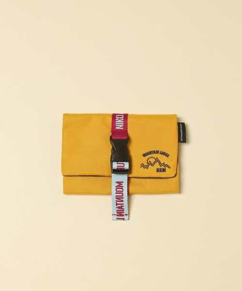 KEITA MARUYAMA（ケイタマルヤマ）の「【KEITA MARUYAMA】トラベルポーチ（ポーチ・レディース・ネイビー/カーキ/イエロー・0）」の3枚目の写真