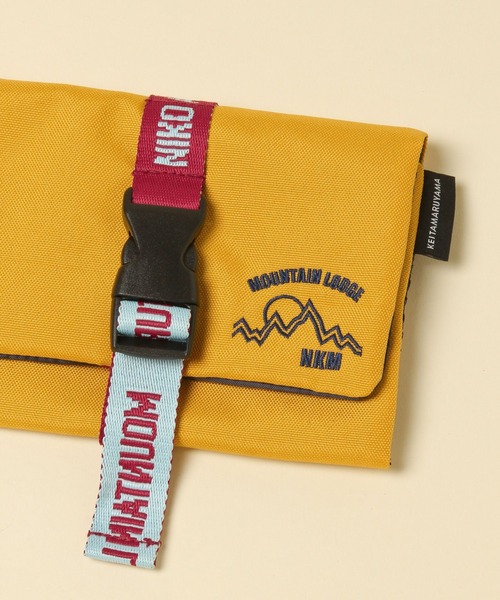 KEITA MARUYAMA（ケイタマルヤマ）の「【KEITA MARUYAMA】トラベルポーチ（ポーチ・レディース・ネイビー/カーキ/イエロー・0）」の6枚目の写真