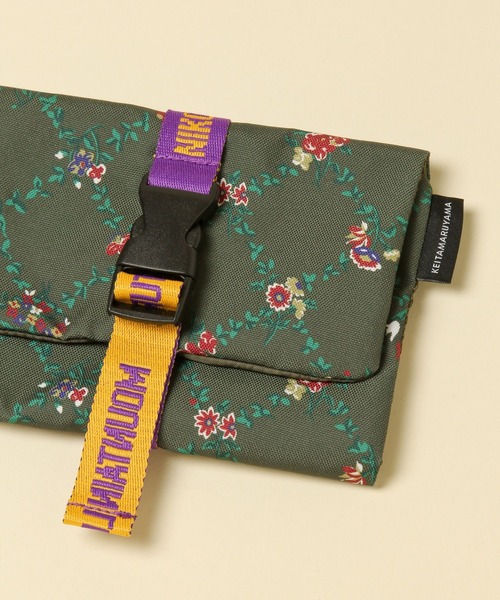 KEITA MARUYAMA（ケイタマルヤマ）の「【KEITA MARUYAMA】トラベルポーチ（ポーチ・レディース・ネイビー/カーキ/イエロー・0）」の7枚目の写真