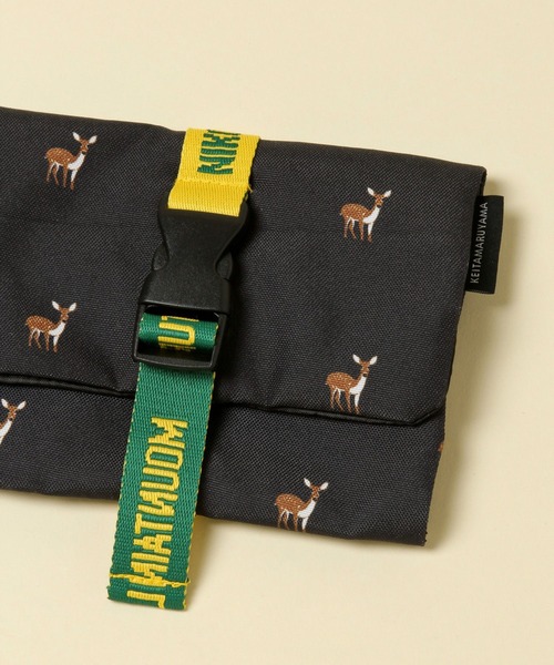 KEITA MARUYAMA（ケイタマルヤマ）の「【KEITA MARUYAMA】トラベルポーチ（ポーチ・レディース・ネイビー/カーキ/イエロー・0）」の8枚目の写真