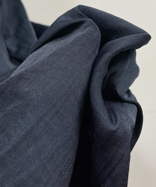 PICCIN（ピッチン）の「シルキーサテンイージーワイドパンツ（その他パンツ・レディース・ネイビー/オリーブ・M）」の6枚目の写真