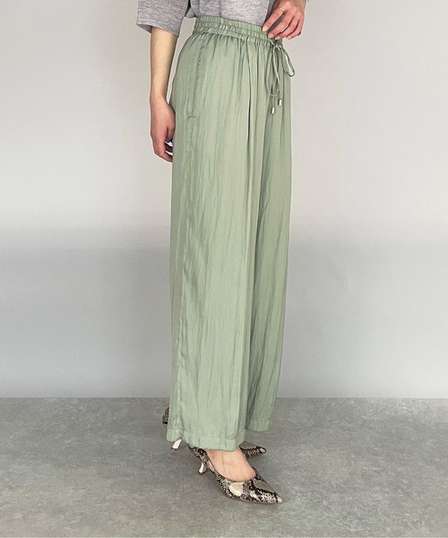 PICCIN（ピッチン）の「シルキーサテンイージーワイドパンツ（その他パンツ・レディース・ネイビー/オリーブ・M）」の18枚目の写真