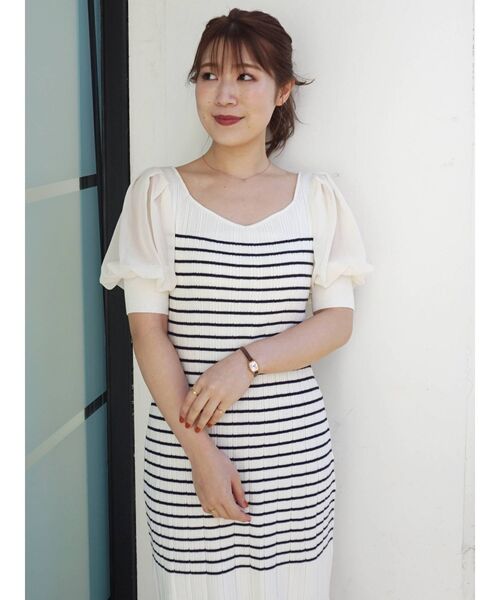 MERCURYDUO（マーキュリーデュオ）の「2WAYパフスリーブボーダーニットワンピース（ワンピース・レディース・オフホワイト/ブルー/ブラック・FREE）」の4枚目の写真