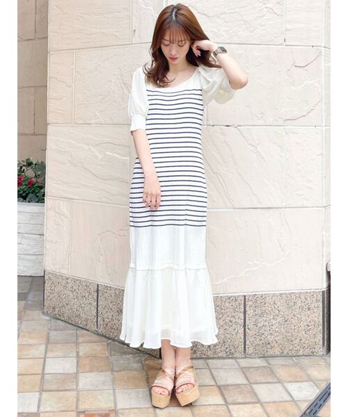 MERCURYDUO（マーキュリーデュオ）の「2WAYパフスリーブボーダーニットワンピース（ワンピース・レディース・オフホワイト/ブルー/ブラック・FREE）」の13枚目の写真