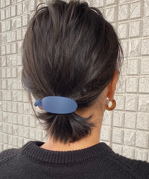 TONE SELECT GOODS（トーンセレクトグッズ）の「【LESRIRE】マットカラーラウンドヘアクリップ（バレッタ/ヘアクリップ・レディース・ブラック/グレー/ブラウン/ベージュ/ブルー/ネイビー/ピンク/レッド/グリーン・FREE）」の18枚目の写真