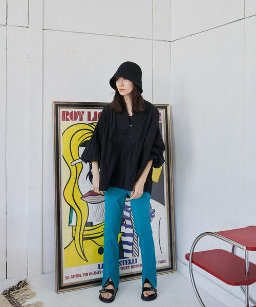 Auntie Rosa Holiday(アンティローザホリデー)の「オーバーシルエットカフタンブラウス(シャツ/ブラウス・レディース・ブルー/オフホワイト/ブラック/オレンジ・FREE)」の7枚目の写真