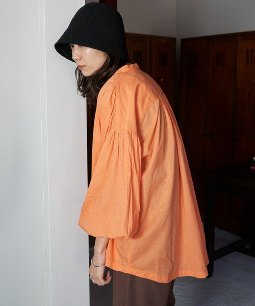 Auntie Rosa Holiday(アンティローザホリデー)の「オーバーシルエットカフタンブラウス(シャツ/ブラウス・レディース・ブルー/オフホワイト/ブラック/オレンジ・FREE)」の17枚目の写真