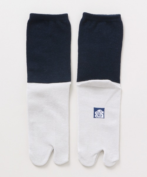 カヤ（カヤ）の「【カヤ】麻混足袋型くつ下23～25cm 色合わせ（ソックス/靴下・レディース・カーキ/パープル系その他/その他/ブラック×レッド・FREE）」の4枚目の写真