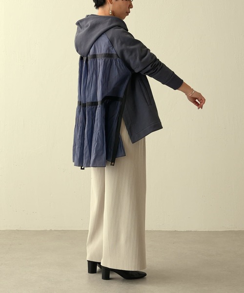 BEARDSLEY テントパーカー アイボリー×カーキ BEARDSLEY テントパーカー アイボリー×カーキ BEARDSLEY テント