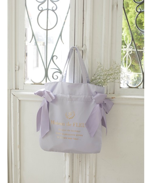 Maison de FLEUR(メゾンドフルール)の「ダブルリボントートバッグ(トートバッグ・レディース・ネイビー/ラベンダー/ブルー系その他5/ライトグリーン系2/ブラック・FREE)」の4枚目の写真