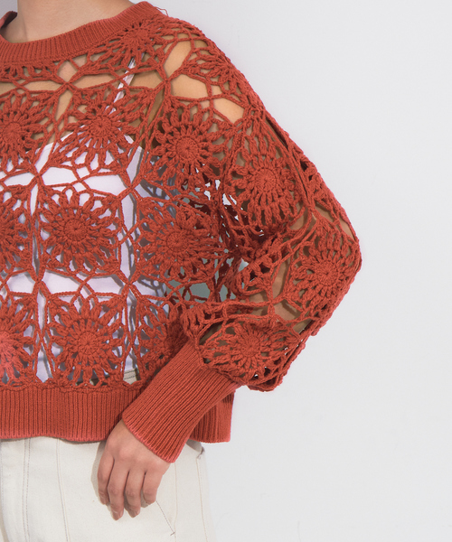 NOMINE（ノミネ）の「かぎ編レースニットプルオーバー（ニット/セーター・レディース・ホワイト/オレンジ/グリーン/ダークネイビー・フリー）」の9枚目の写真