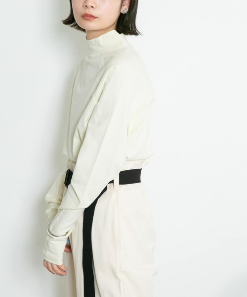 KBF（ケイビーエフ）の「illi　ラグランハイネックカットソー（Tシャツ/カットソー・レディース・ネイビー/オフホワイト/アイボリー・ONE）」の9枚目の写真