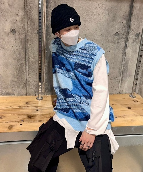 XU（エックスユー）の「【XU/エックスユー】vintage knit vest/ビンテージ パッチワーク カラー ニットベスト Vネックベスト カラーニット（ベスト・メンズ・オレンジ/ブルー・ONE SIZE）」の7枚目の写真