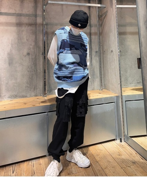 XU（エックスユー）の「【XU/エックスユー】vintage knit vest/ビンテージ パッチワーク カラー ニットベスト Vネックベスト カラーニット（ベスト・メンズ・オレンジ/ブルー・ONE SIZE）」の5枚目の写真