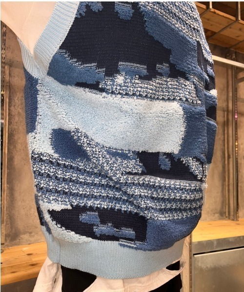 XU（エックスユー）の「【XU/エックスユー】vintage knit vest/ビンテージ パッチワーク カラー ニットベスト Vネックベスト カラーニット（ベスト・メンズ・オレンジ/ブルー・ONE SIZE）」の16枚目の写真