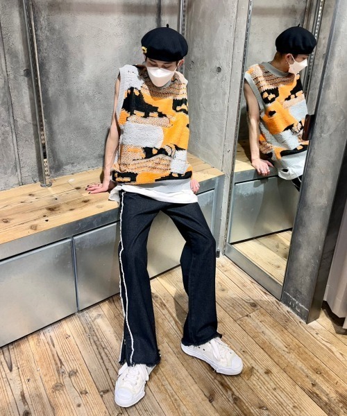 XU（エックスユー）の「【XU/エックスユー】vintage knit vest/ビンテージ パッチワーク カラー ニットベスト Vネックベスト カラーニット（ベスト・メンズ・オレンジ/ブルー・ONE SIZE）」の19枚目の写真