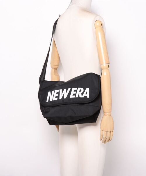 NEW ERA(ニューエラ)の「【NEW ERA】ショルダーバッグ 9L(ショルダーバッグ・メンズ・ブラック/ブラック系その他・ONESIZE)」の3枚目の写真