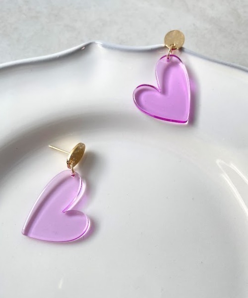 Three Four Time（ｽﾘｰﾌｫｰﾀｲﾑ）の「クリアハートピアス（ピアス（両耳用）・レディース・レッド/グリーン/パープル・FREE）」の4枚目の写真