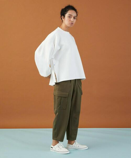 FRAPBOIS（フラボア）の「BIGスリーブT（Tシャツ/カットソー・レディース・ホワイト/グレイッシュベージュ・1/0）」の17枚目の写真