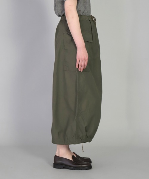 OMNIGOD（オムニゴッド）の「[OMNIGOD womens / オムニゴッド] NCウェザー イージーカーゴスカート（スカート・レディース・ネイビー/オリーブ/ゴールド・3/2）」の15枚目の写真