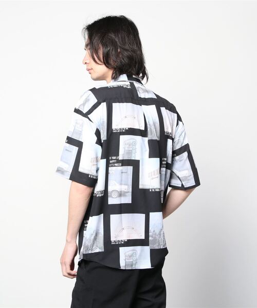 JOHN'S CLOSET(ジョンズクローゼット)の「【a】とろみシルクタッチポリエステルフォト総柄ビッグシャツ/ルーズシルエットシャツ(シャツ/ブラウス・メンズ・ホワイト/ブラック・MEDIUM/LARGE/X-LARGE)」の21枚目の写真
