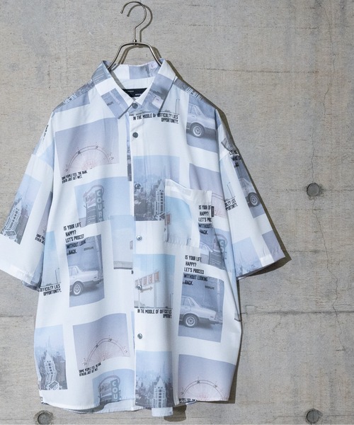 JOHN'S CLOSET(ジョンズクローゼット)の「【a】とろみシルクタッチポリエステルフォト総柄ビッグシャツ/ルーズシルエットシャツ(シャツ/ブラウス・メンズ・ホワイト/ブラック・MEDIUM/LARGE/X-LARGE)」の2枚目の写真