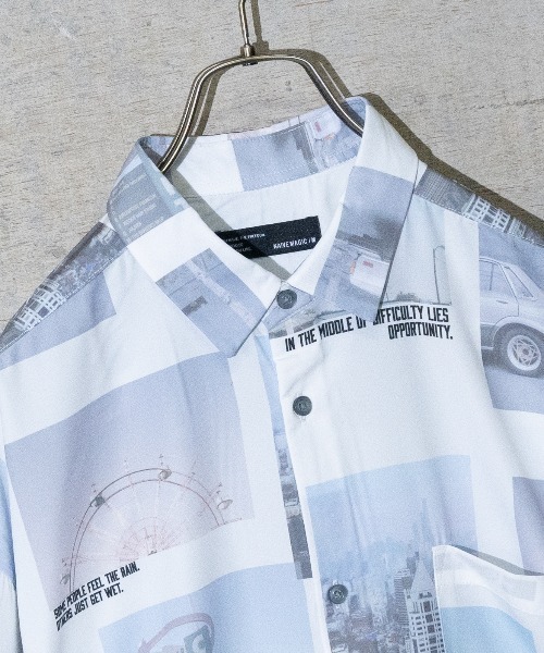 JOHN'S CLOSET(ジョンズクローゼット)の「【a】とろみシルクタッチポリエステルフォト総柄ビッグシャツ/ルーズシルエットシャツ(シャツ/ブラウス・メンズ・ホワイト/ブラック・MEDIUM/LARGE/X-LARGE)」の3枚目の写真