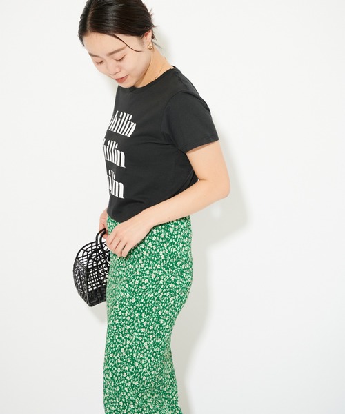 U by SPICK&SPAN(ユーバイスピックアンドスパン)の「プリーツフラワーストレッチスカート(スカート・レディース・ブラック/グリーン・38/36/34)」の18枚目の写真