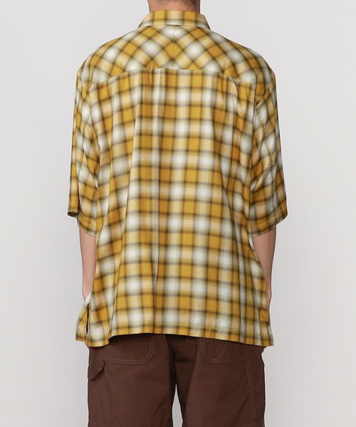 Sanca(サンカ)の「Sanca | レトロチェックオープンカラーシャツ MEN(シャツ/ブラウス・メンズ・ブルー系その他/イエロー系その他・2/3)」の11枚目の写真