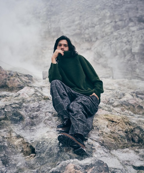 glamb（グラム）の「Sulman Turtle Knit / サルマンタートルネックニット（ニット/セーター・メンズ・ブラック/ホワイト/カーキ・M/S/L）」の19枚目の写真