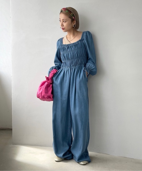 SANSeLF(サンセルフ)の「スクエアネックデニムオールインワン【SANSeLF】sanw22a024(つなぎ/オールインワン・レディース・ライトブルー/インディゴブルー・FREE)」の13枚目の写真