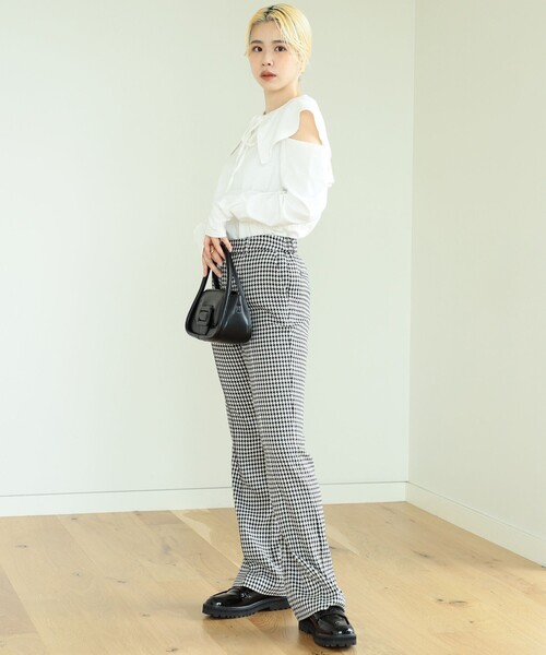 BeAMS DOT(ビームスドット)の「BeAMS DOT / マルチウェイ プルオーバー(Tシャツ/カットソー・レディース・ホワイト/ブラック系その他4・FREE)」の3枚目の写真