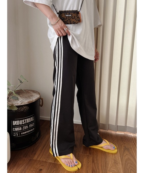 HWG_5（エイチダブルゴー）の「ラインスラックスパンツ（その他パンツ・レディース・ブラック/グレー/グリーン・FREE）」の2枚目の写真