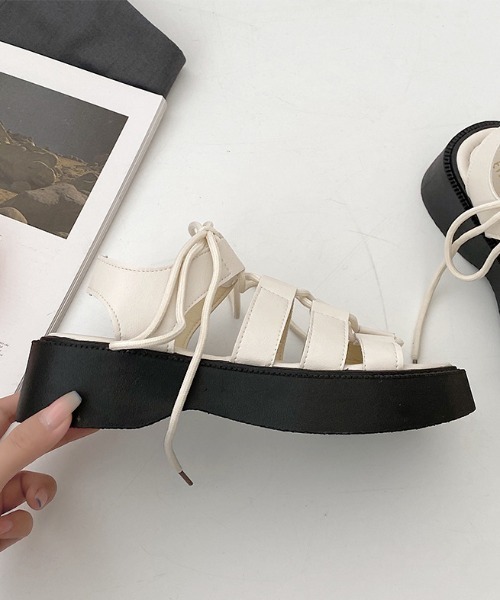 MANGROVE（マングローブ）の「プラットフォームレースアップサンダル（サンダル・レディース・ホワイト/ブラック・SMALL/MEDIUM/LARGE）」の10枚目の写真