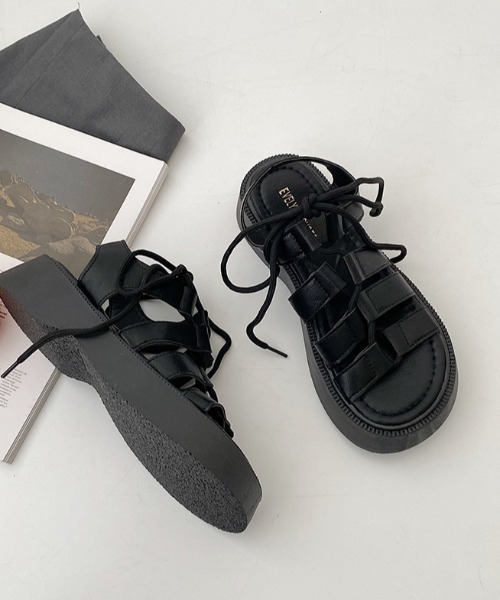 MANGROVE（マングローブ）の「プラットフォームレースアップサンダル（サンダル・レディース・ホワイト/ブラック・SMALL/MEDIUM/LARGE）」の15枚目の写真